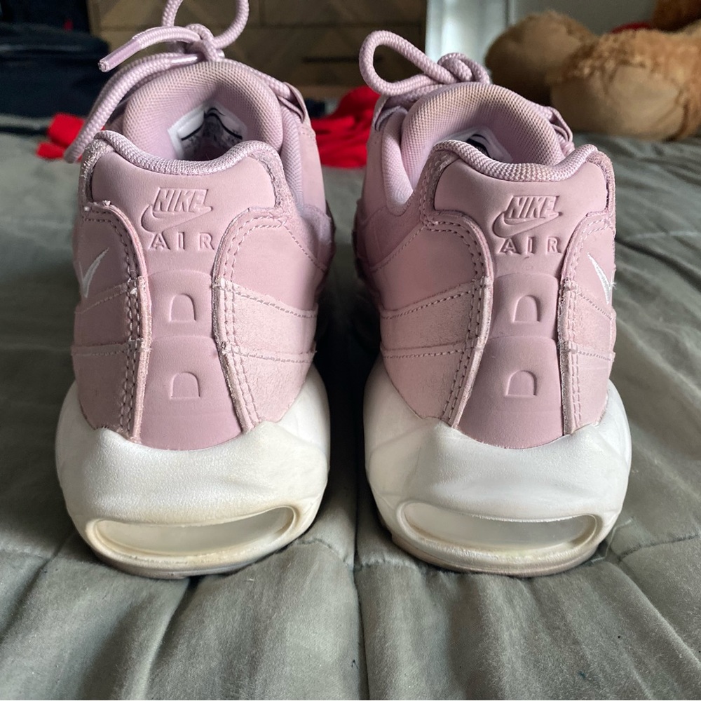 Women’s Nike Air Max 95. Light purple Size 7.5 - Picture 7 of 8
